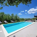 Villa Luxury Yara With Private Heated Pool Near Split Kaštela