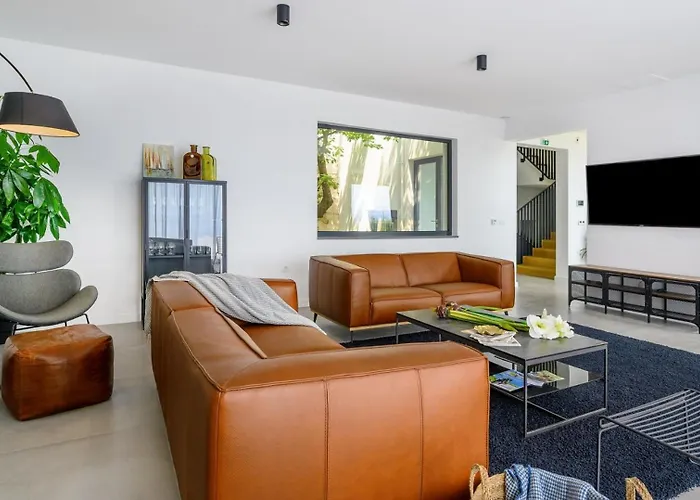 Villa Luxury Yara - Private Heated Pool, Split