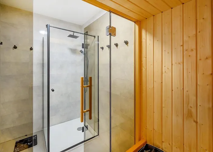 Luxury Yara - Private Heated Pool, Split Villa