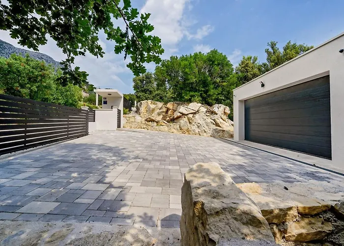 Luxury Yara - Private Heated Pool, Split Villa *