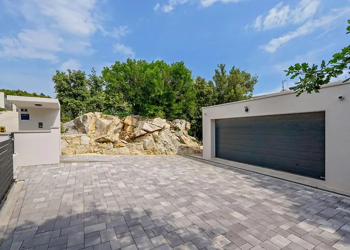 Villa Luxury Yara - Private Heated Pool, Split *