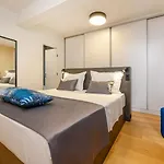 Luxury Yara With Private Heated Pool Near Split Villa *