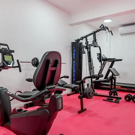 Luxury Yara - Private Heated Pool, Split Kaštela